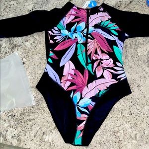 Cupshe Long Sleeve One Piece Swimsuit